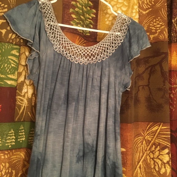 Cute short sleeve blue faded - Picture 4 of 5